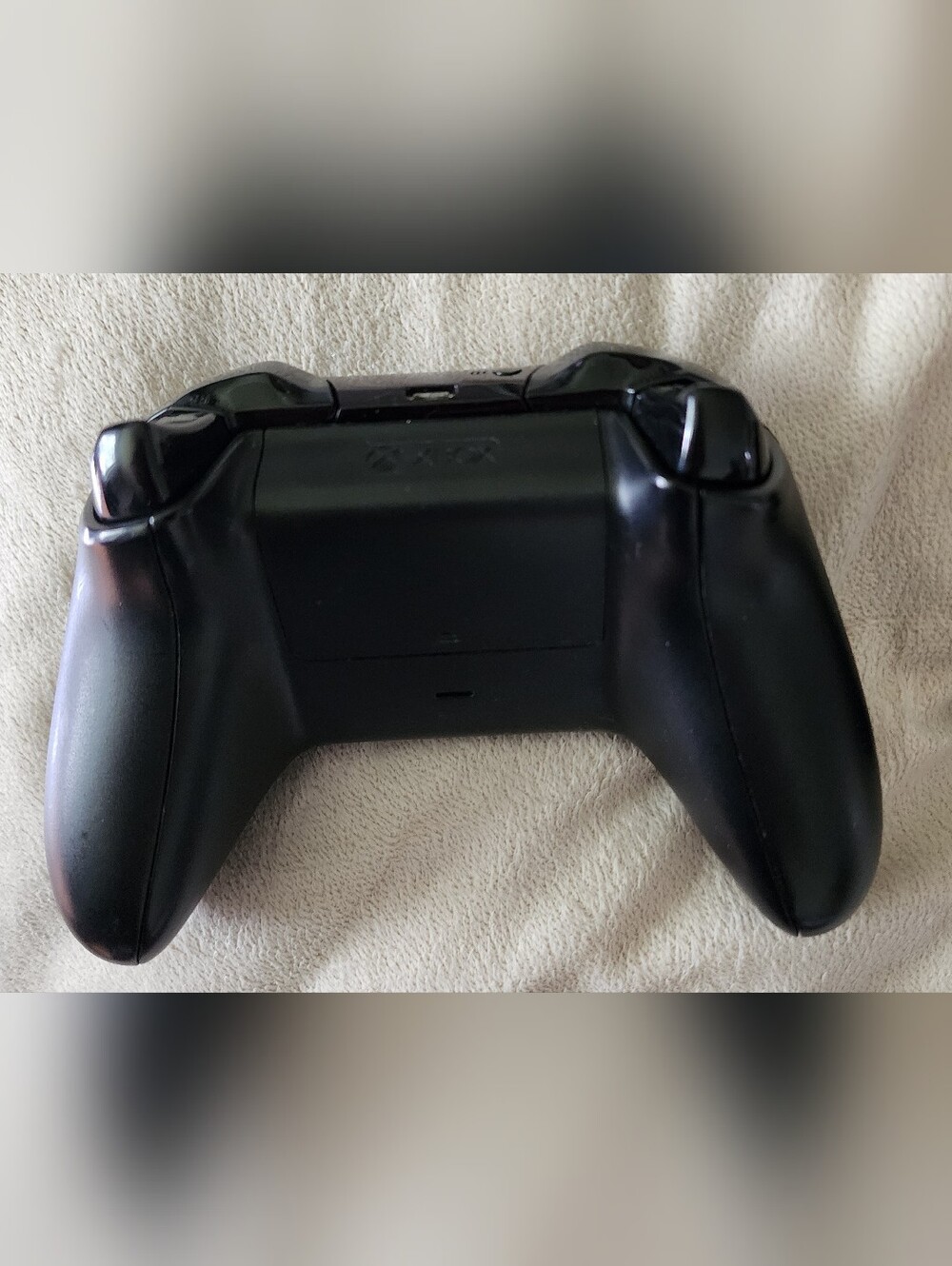 2 Two Xbox One Wireless Controller Bundle - Picture 3 of 5